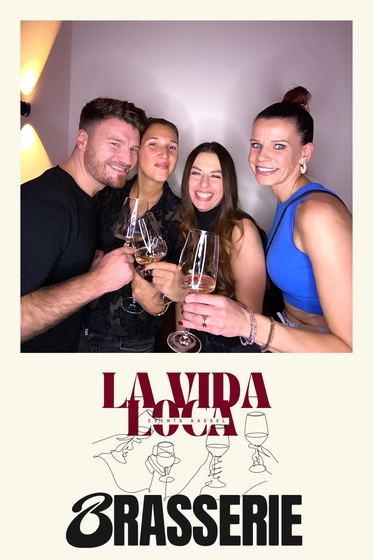 Fotobox beim Summer Closing, Gäste von La Vida Loca und Brasserie 36