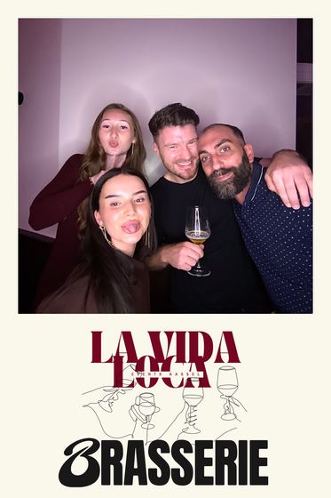 Fotobox beim Summer Closing, Gäste von La Vida Loca und Brasserie 36